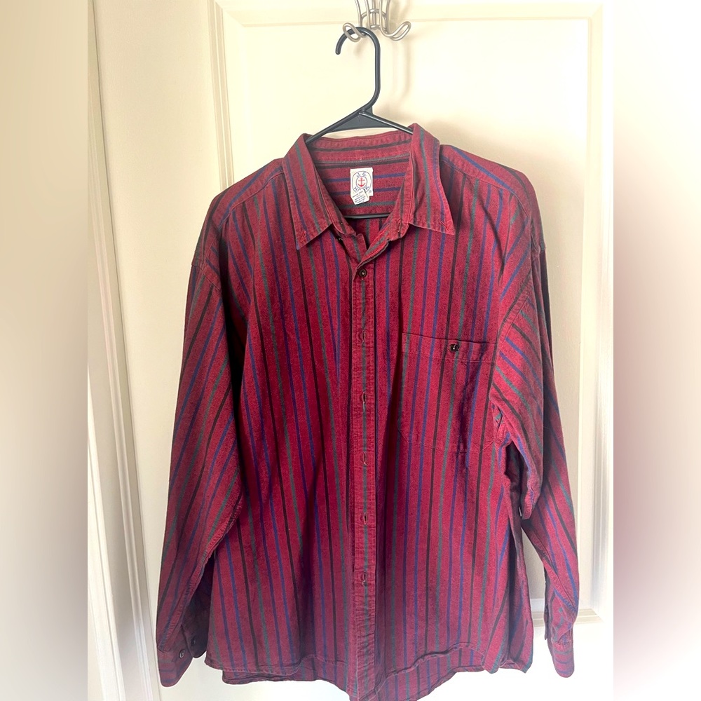 Vintage Button Down Red Stripes XL